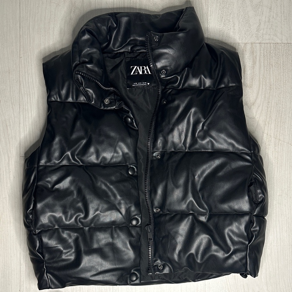 Zara Shiny Black Quilted Vest
